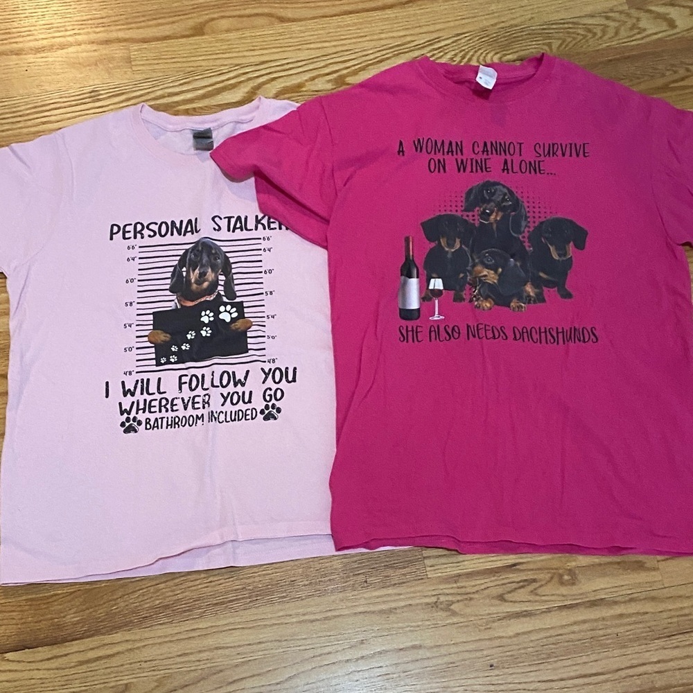 Gildan Pink Dachshund and Wine Graphic T-Shirt